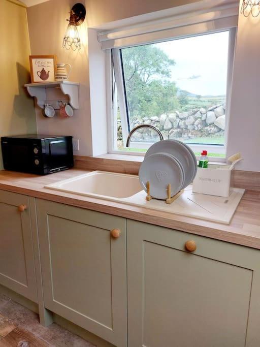 Wildthorn Cottage Moyad Luaran gambar